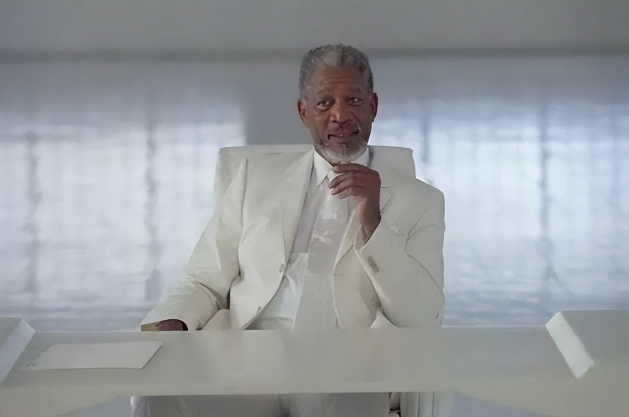 “黑人上帝”摩根·弗里曼的人设崩塌之路