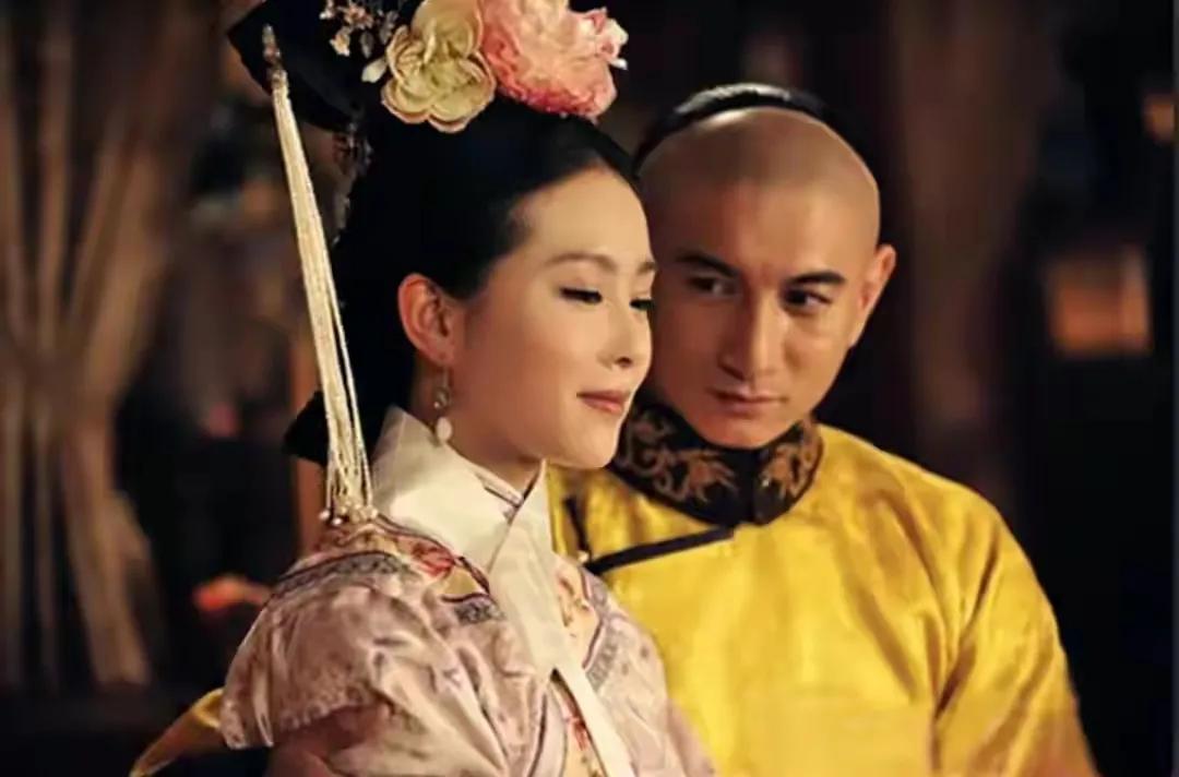 6个娶“小媳妇”的男明星，幸福虽晚但到，他们才是人生赢家