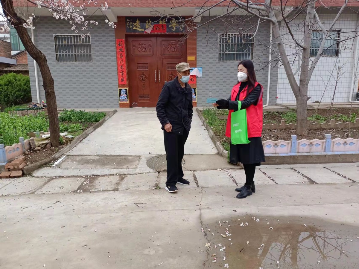 陈仓区慕仪镇：一张便民服务卡 搭建战“疫”连心桥