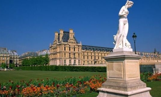 世界第一所大学（世界大学）