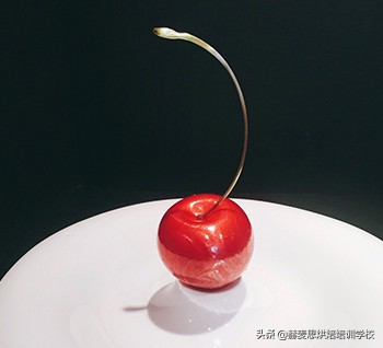 杭州西点培训班课程一般学些啥？赫麦思烘焙学校如是说