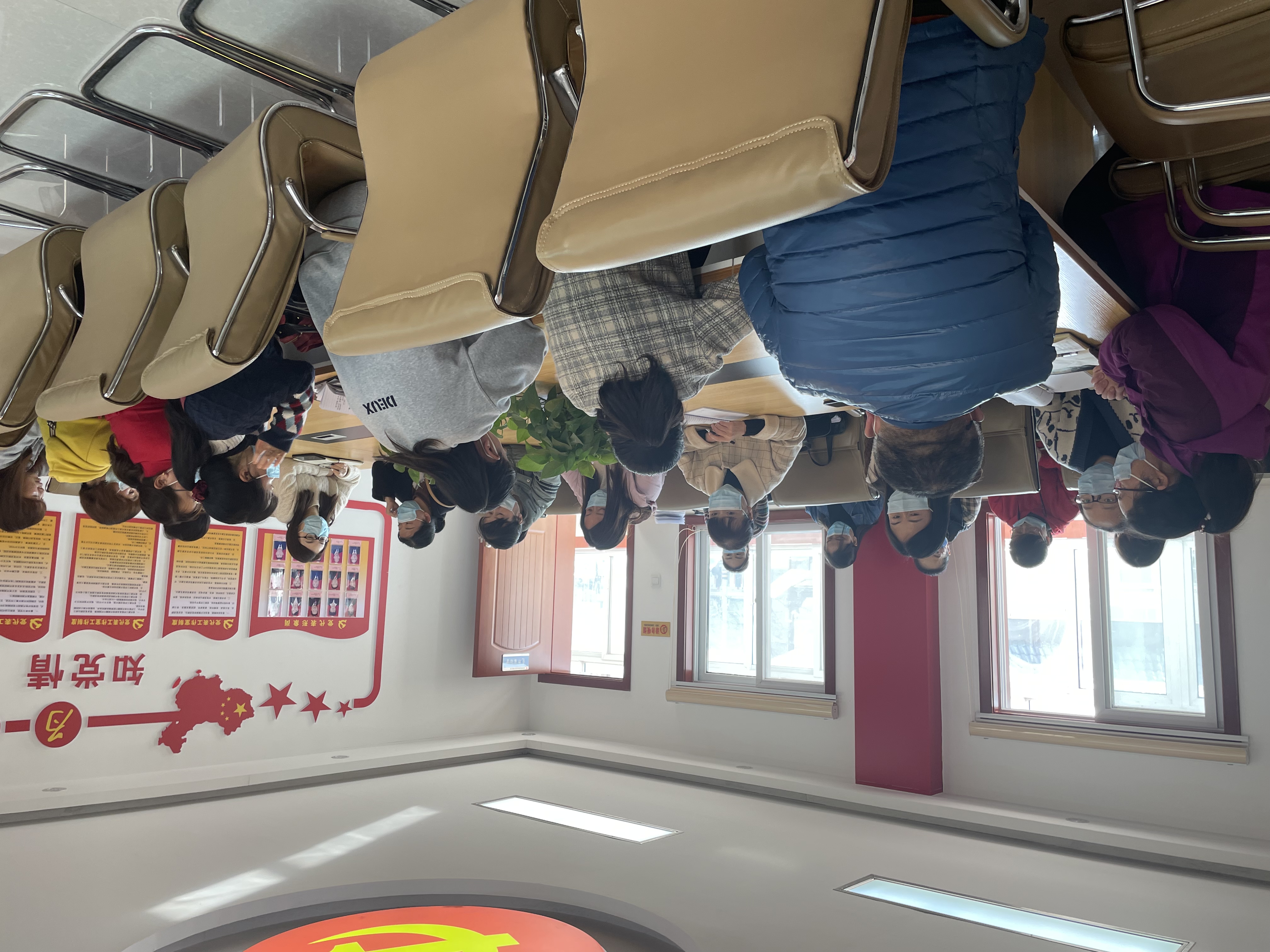 铜川市宜君县社区书记坚守疫情防控一线 筑牢疫情防控“第一线”