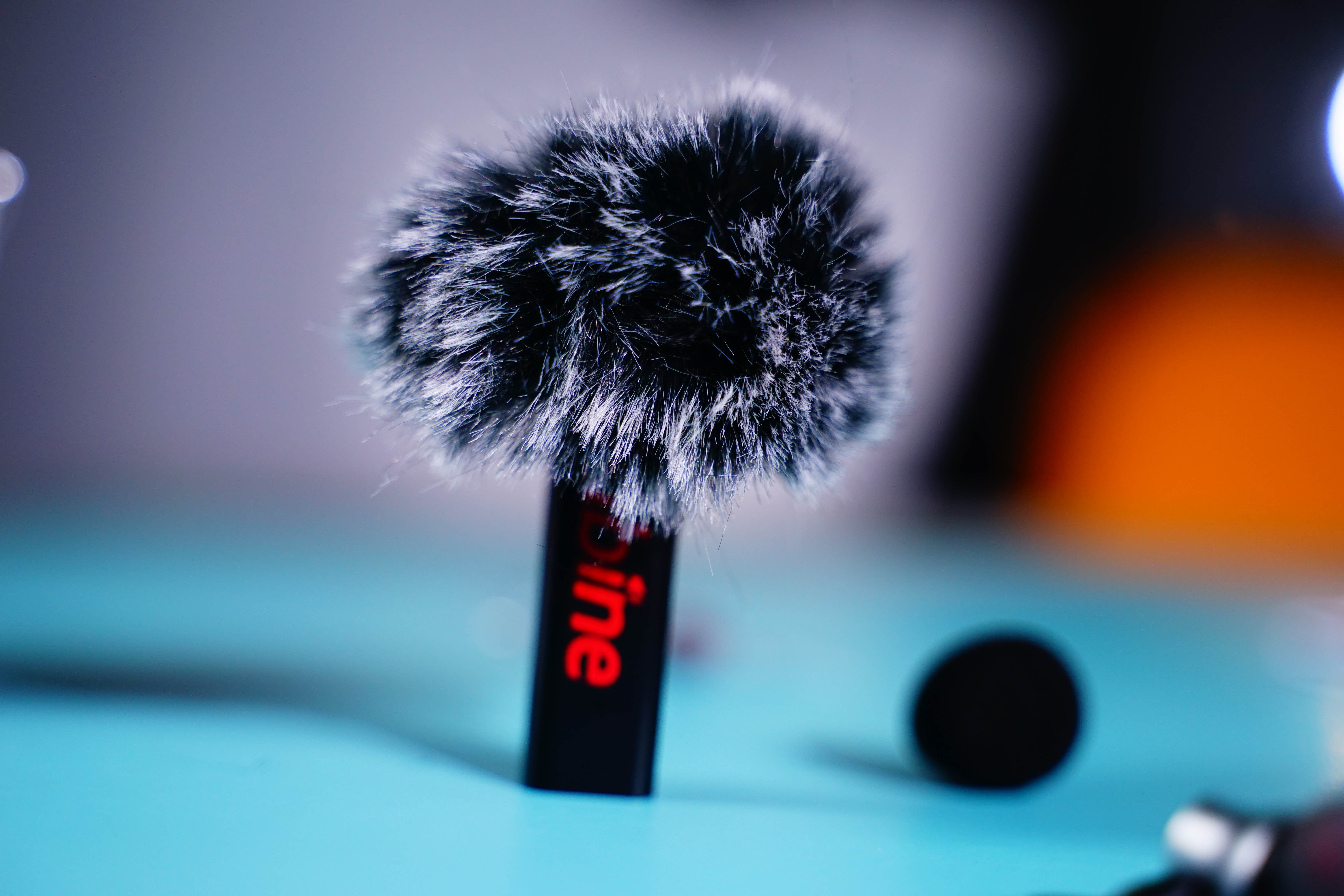 塞宾智能蓝牙麦克风，各国语言皆可译中字，简直是vlog神器