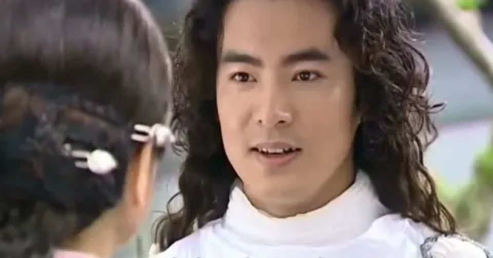 同为是“泡面头”，把张一山、肖战和张国荣放一起，差距就出来了