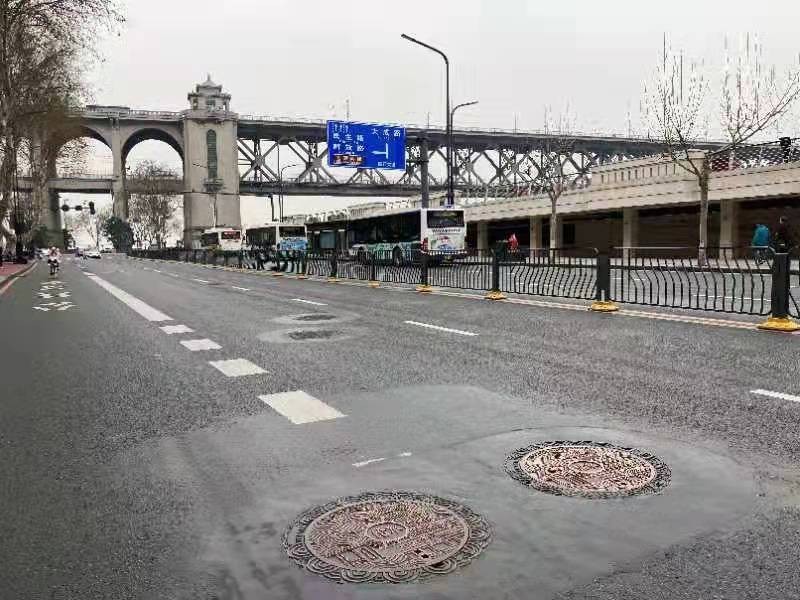 会讲故事的井盖“汉水的城市徽章”系列井盖代表武汉城市文化参赛