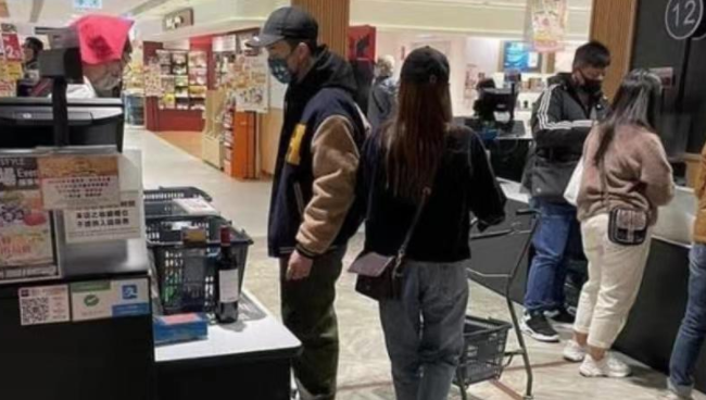2022年婚内出轨离婚怎么处理,2020年婚内出轨离婚怎么处理