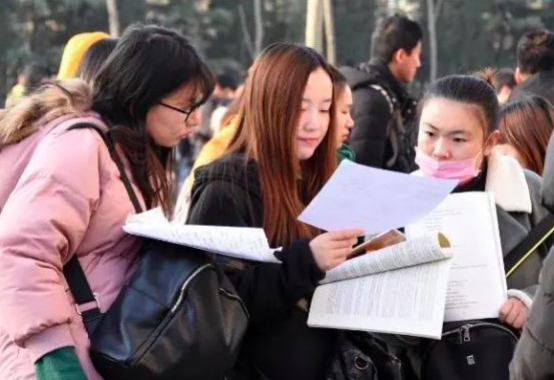 大学什么时候最适合考“四级”？聪明人选对时间节点，通过率很高