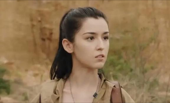 古装VS现代堪称“换头”！多演点古装戏吧，我能磕一辈子