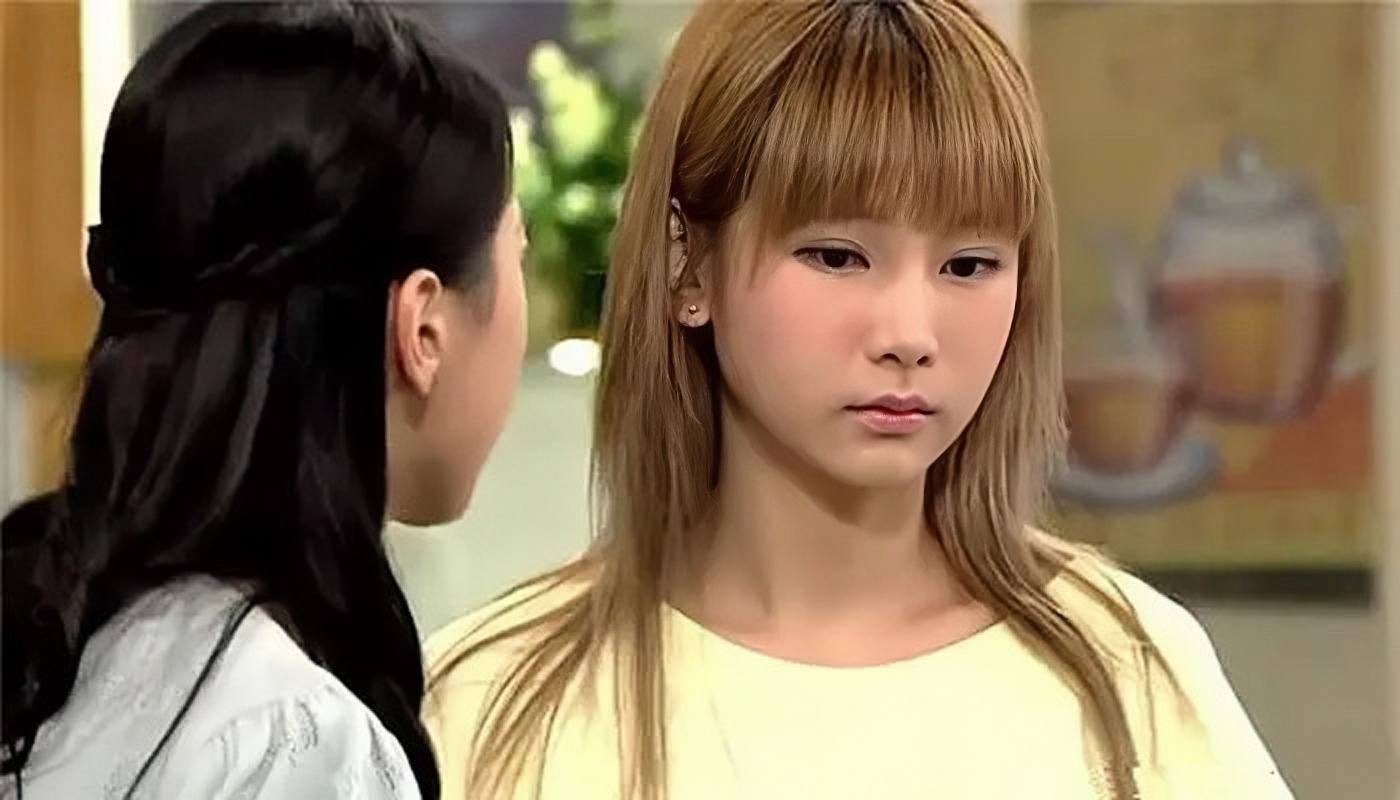 突发！TVB新一代女神宣布离巢，多次否认整容声称自己是纯天然