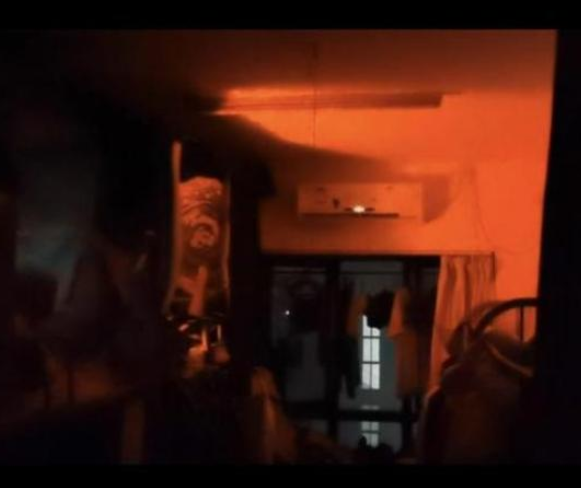 学校中的“可怕宿舍”火了，学生在里面居住，真的不害怕吗？