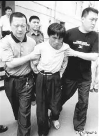 “东北悍匪”王强：仇视社会，心理扭曲，杀45人，侮辱女性10人