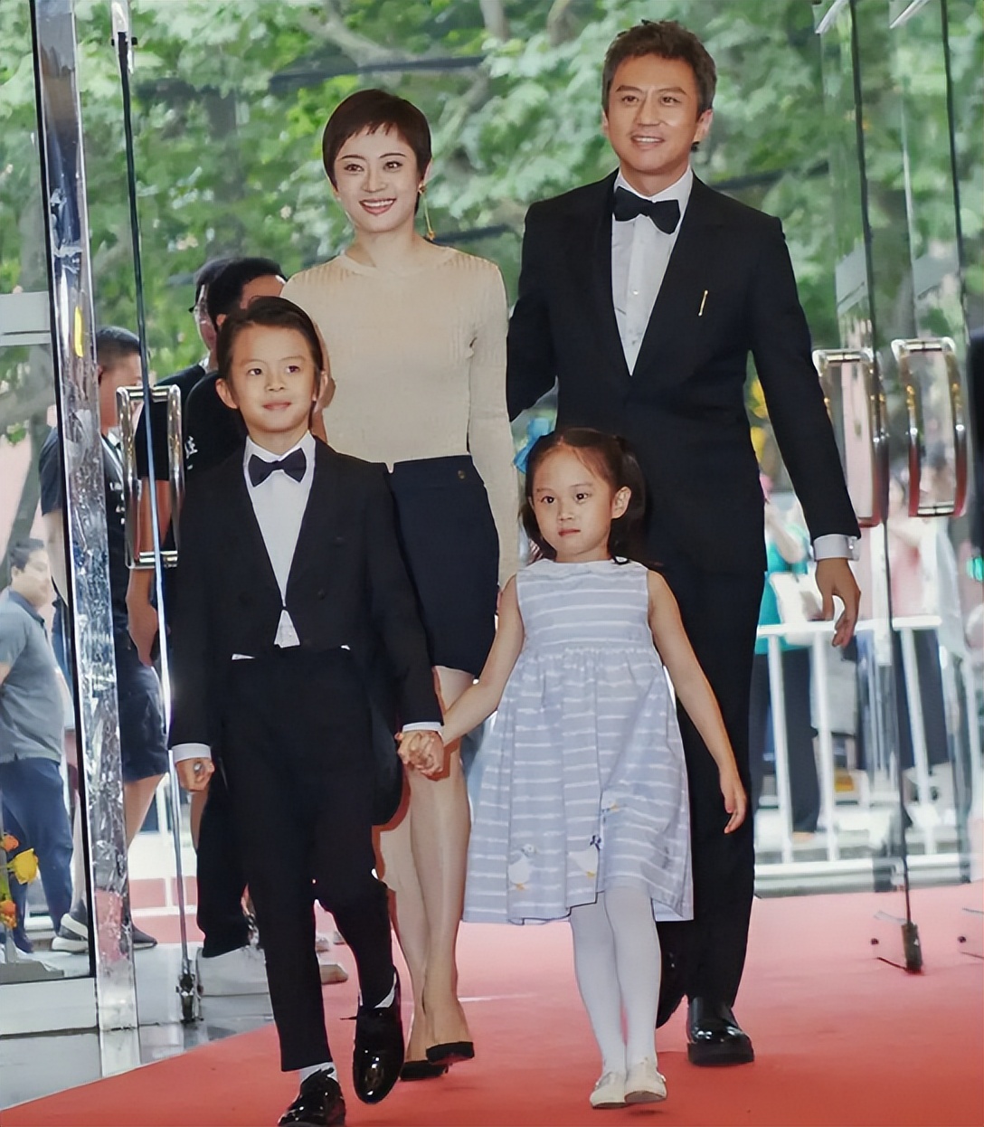 8位“野路子”出身的演员，个个演技在线，实力不输“专业派”