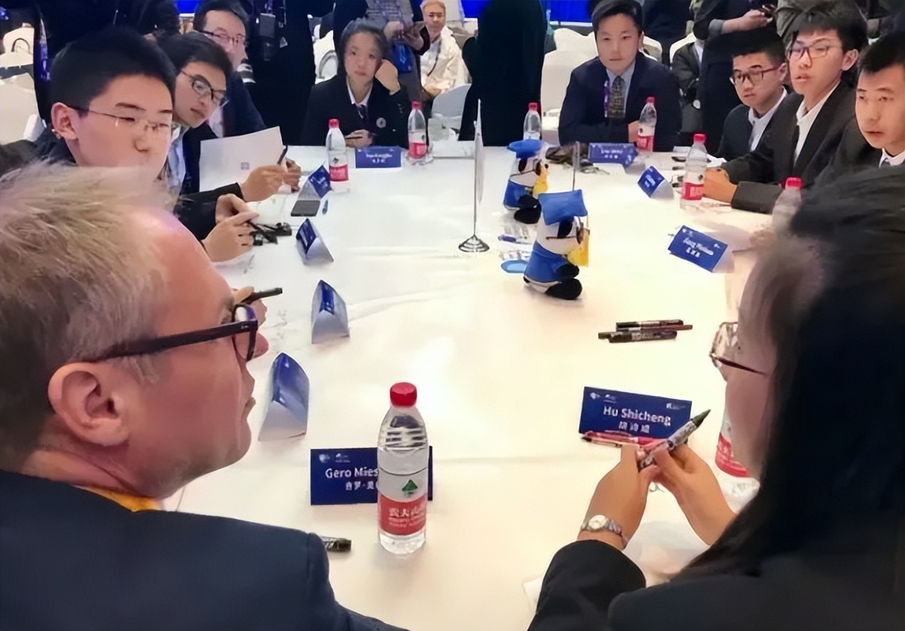 天才少女谈方琳，解决世界难题，拒绝央视采访：不想让我妈看到