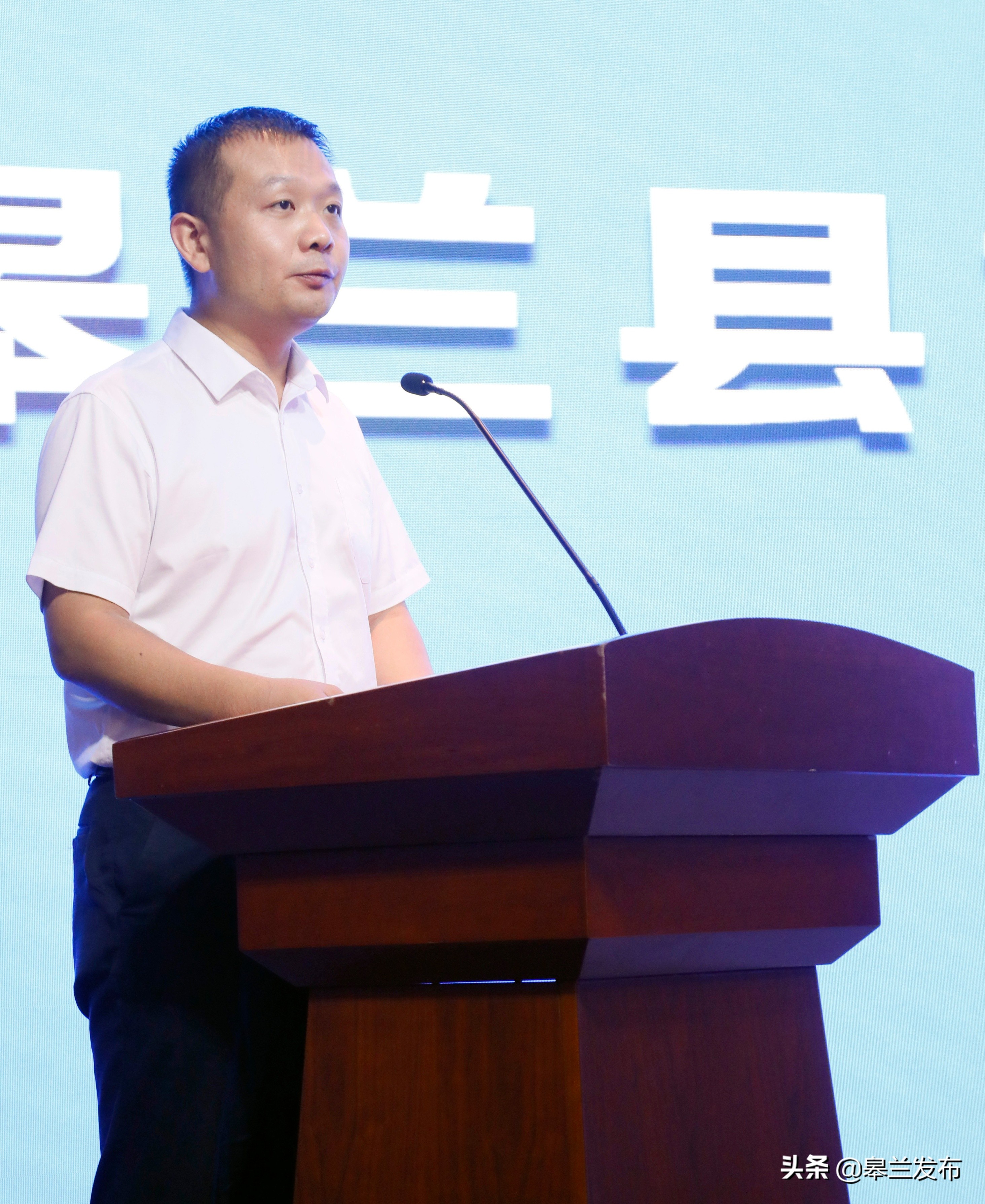 ��28����Ǣ������ع�ǩԼ��Ŀ18�� Ͷ���ܶ�134.88��Ԫ