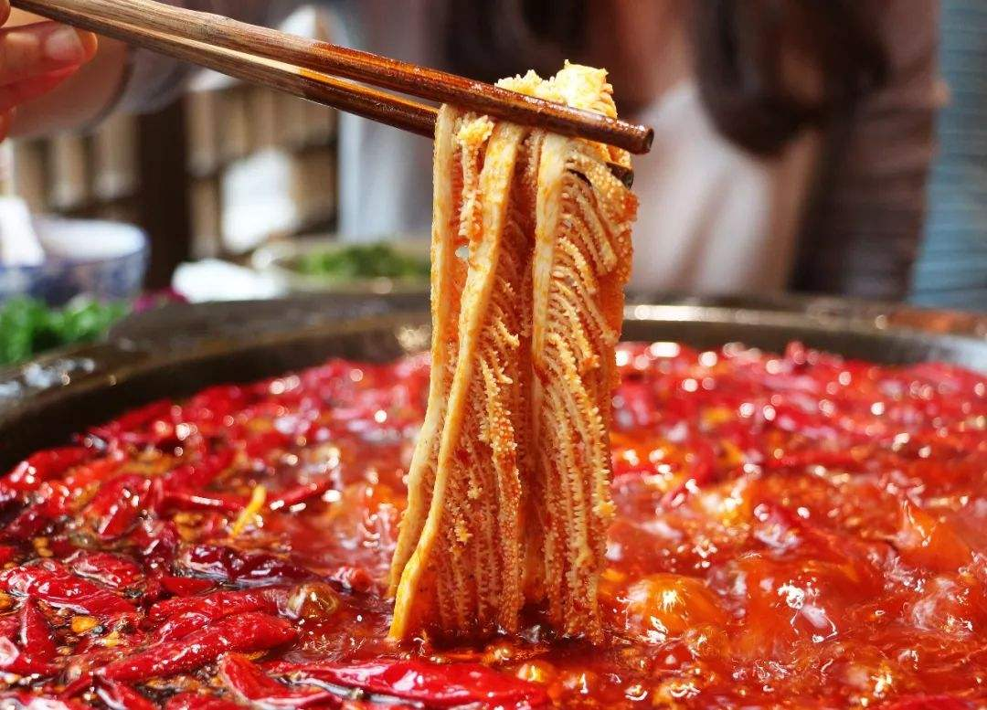 鸡毛店揭秘浪姐们爱吃的美食，原来王心凌也爱吃川菜