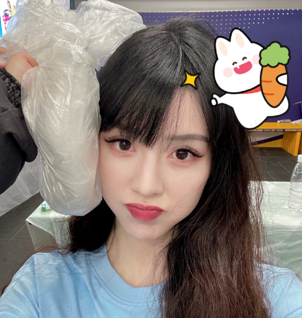 好友发文回应Yumi轻生原因：头像不是她，无论说什么大家都不信她