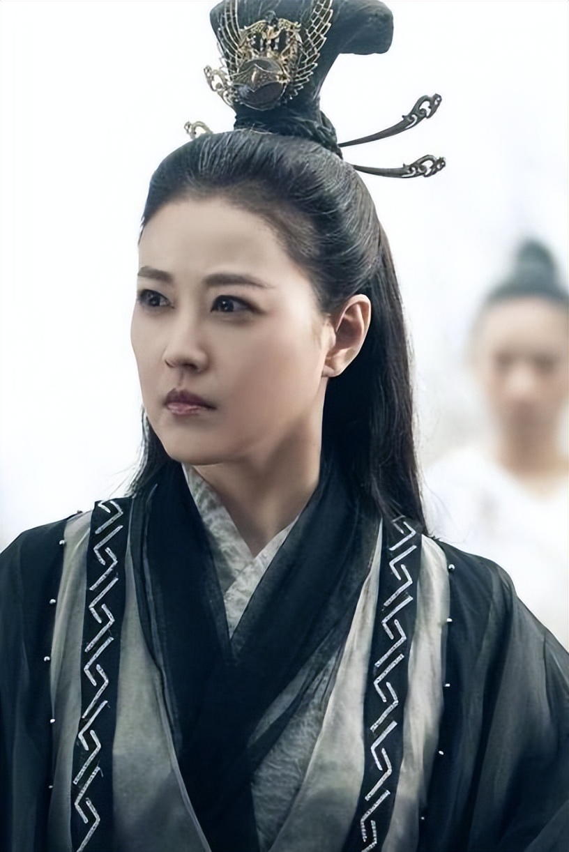 从“周芷若”到“灭绝师太”——顺从岁月，优雅地老去