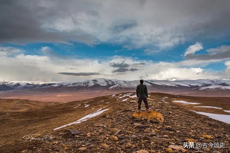 高考状元张晓勇：接近满分考进清华，毕业后却选择回乡当保安