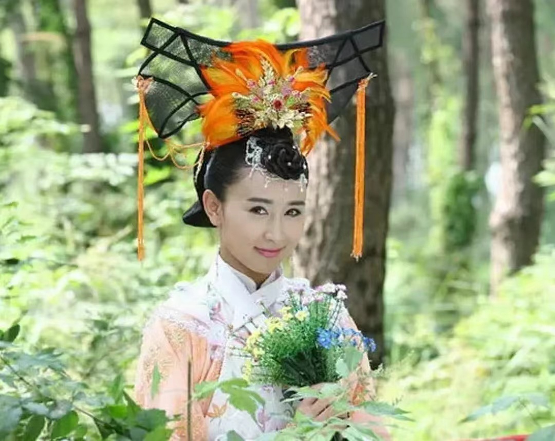 影视剧中的奇葩头饰有多少