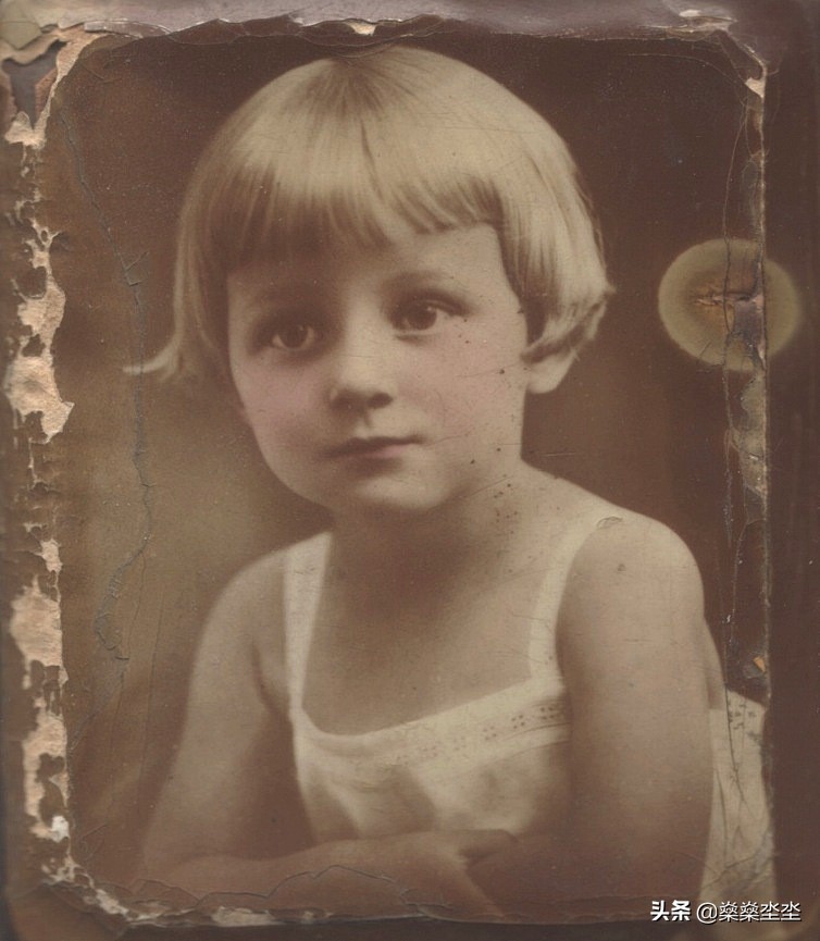 20世纪最伟大的女高音歌唱家玛丽亚·卡拉斯，为爱心碎而死