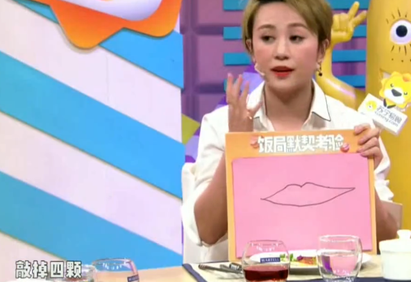 喜剧的内核是悲剧？揭秘“千场女王”马丽光鲜亮丽背后的心酸故事