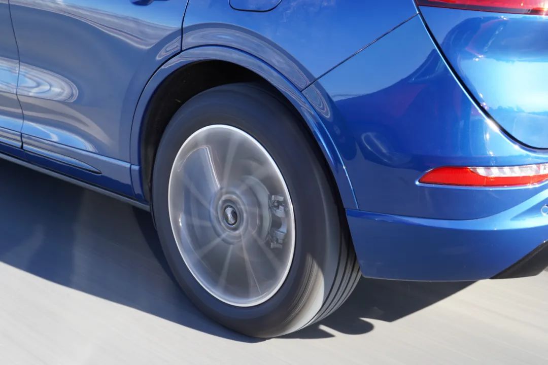 試駕長安林肯冒險家PHEV！沒被歐洲化，不想爛大街的新選擇？