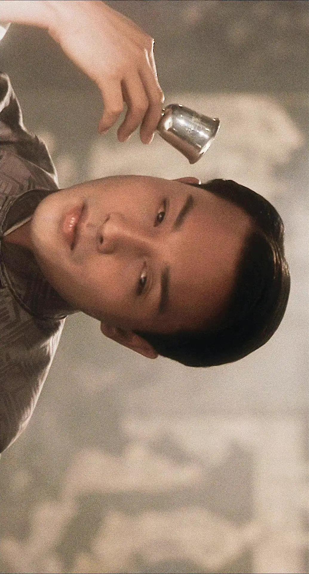 手机壁纸｜张国荣｜霸王别姬