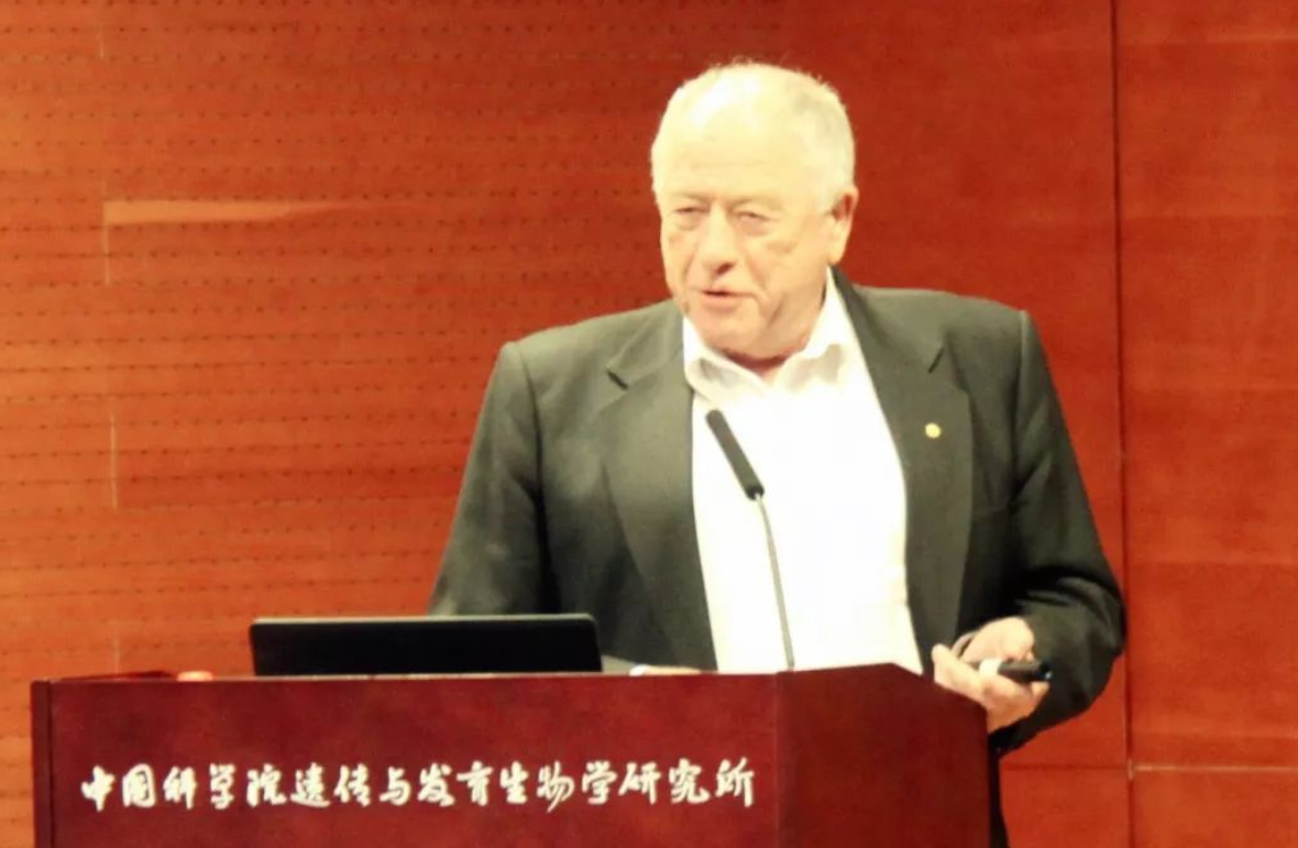 维特里希：诺贝尔化学奖得主，拿到中国绿卡和获得诺贝尔一样开心