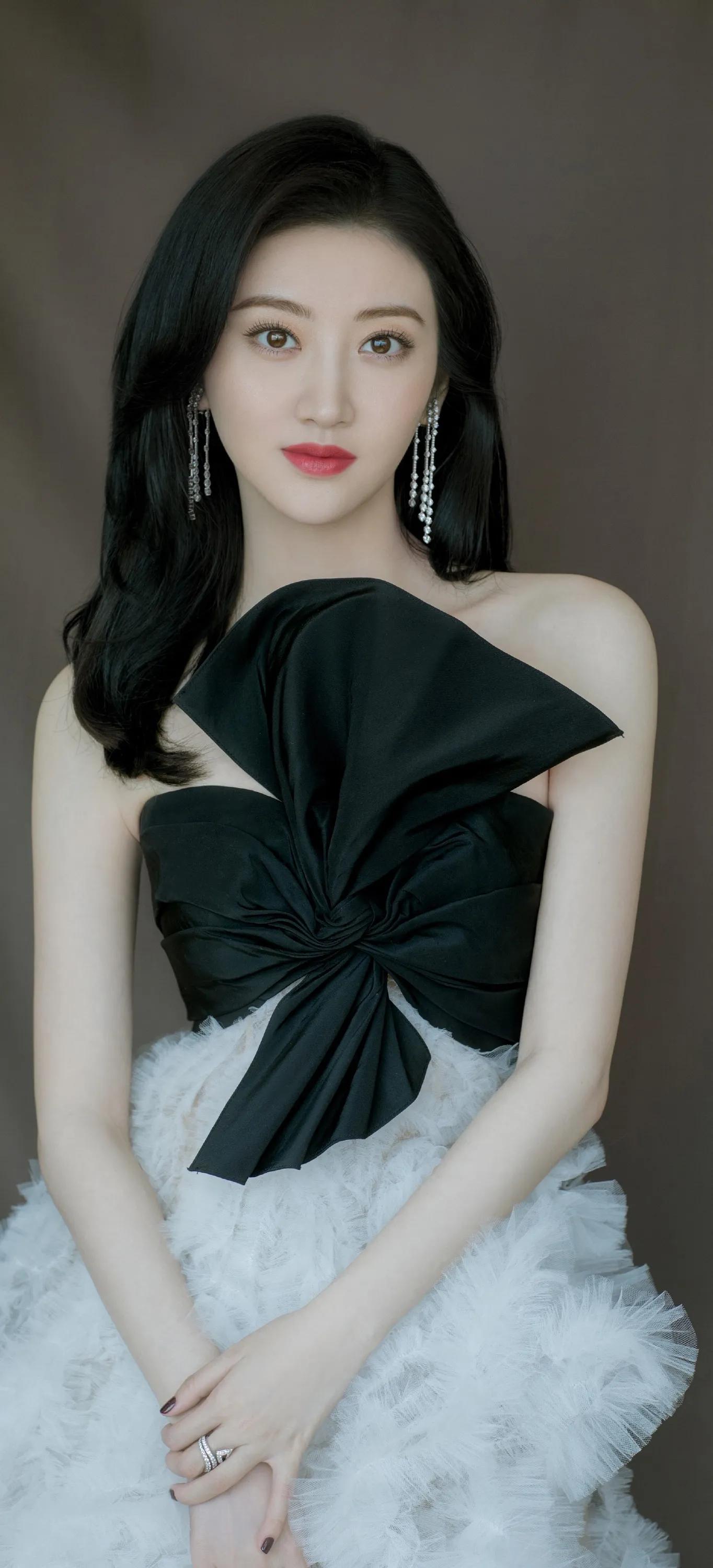 景甜，清纯甜美型女星