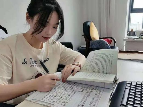 中国大学分8个档次，考上前3档毕业不愁没工作，你的母校在哪档