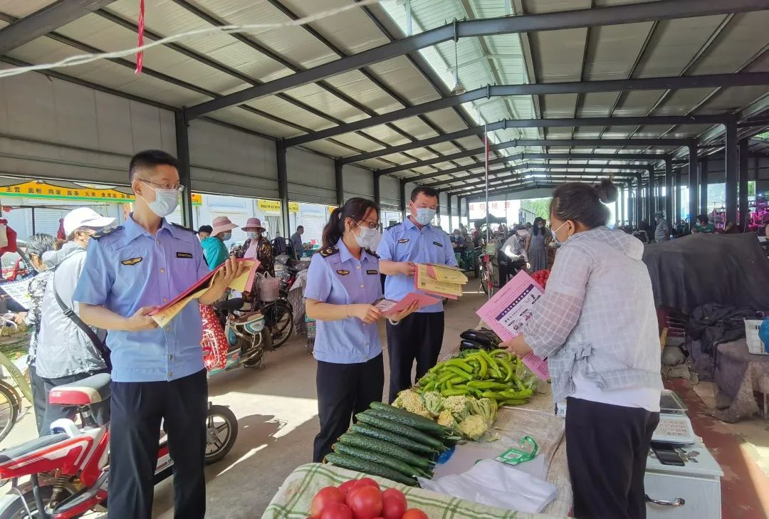 宁阳县市场监管局开展打击整治养老诈骗宣传活动