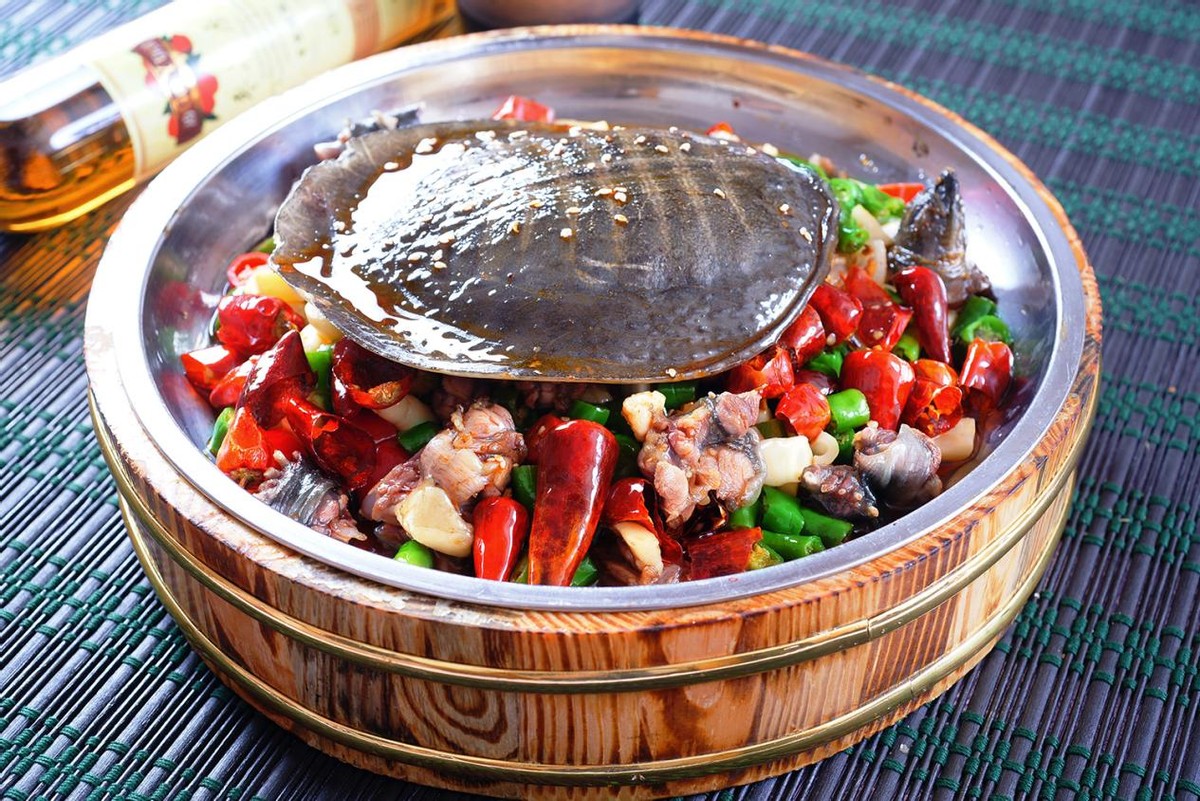 去贵州必点的8道黔菜,是"黔菜之魂",老板以为你是贵州人