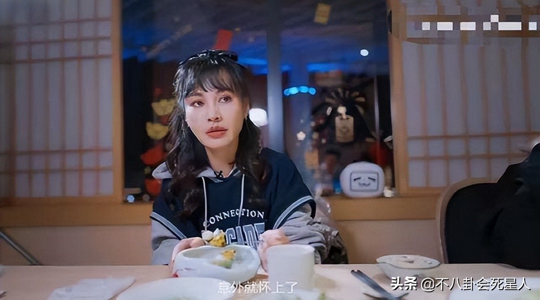 红得快，糊得也快，这8位“风光不再”的女星，实在太可惜