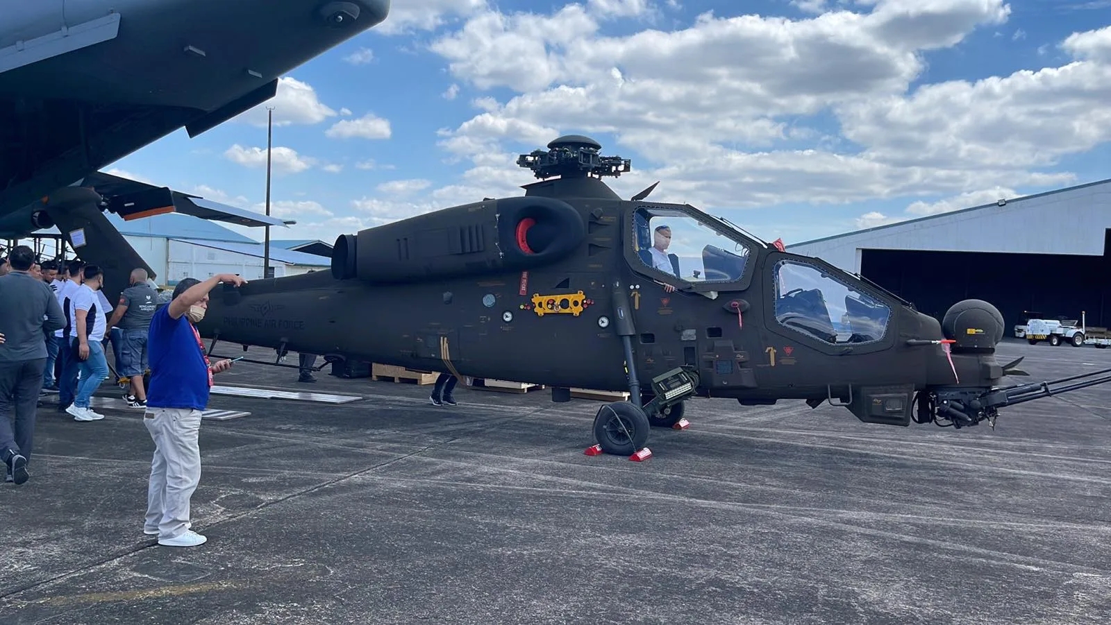 ������˫�ر�׼�����ɱ��õ���T-129��װֱ�������ͻ�˹̹ȴû��