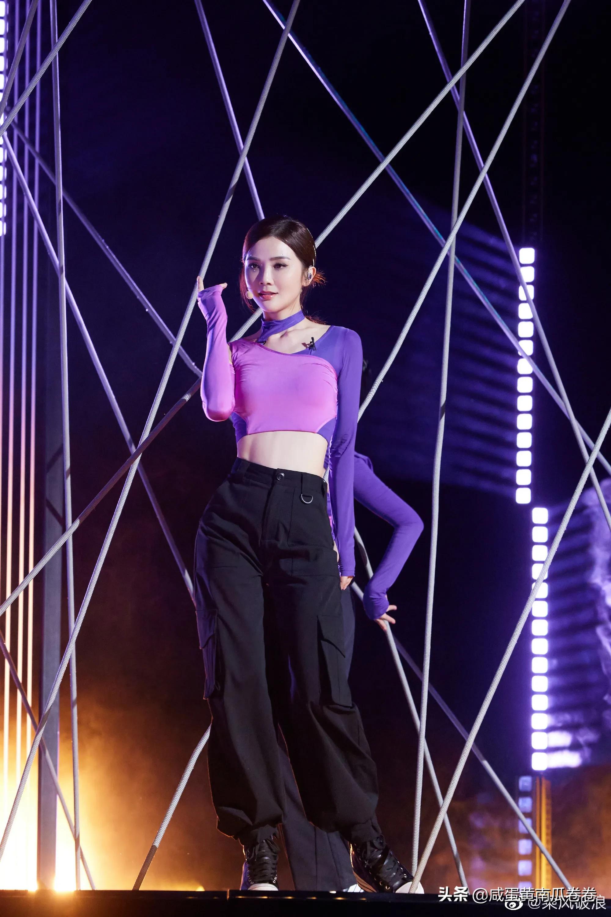 乘风破浪 高光瞬间！惊艳时刻！再看“亿”遍