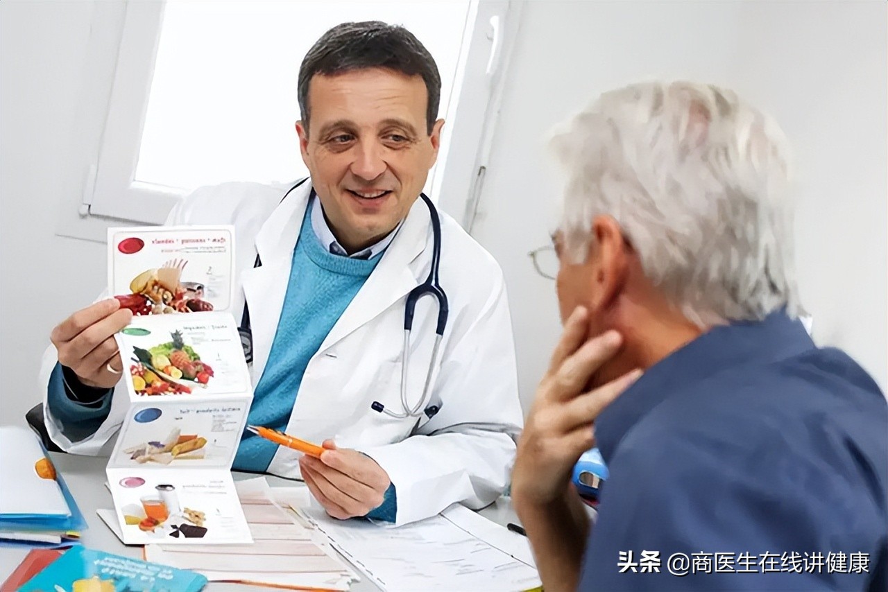 65歲陳叔因血糖過高死亡，醫生提醒：這3種素食，糖友需盡量少吃