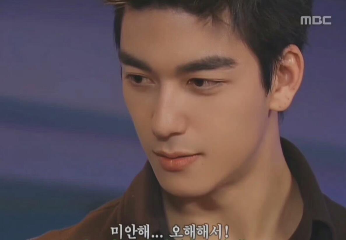 丹尼斯·吴：帅到马思纯对他哭不出来，和镜玄撞脸，40岁还是很帅