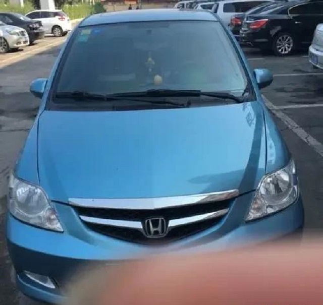 2007年，济南一高官退休前闹市炸死情妇