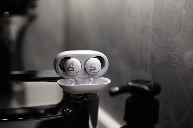 混合主动降噪 延迟低至60ms 泥炭mini pro