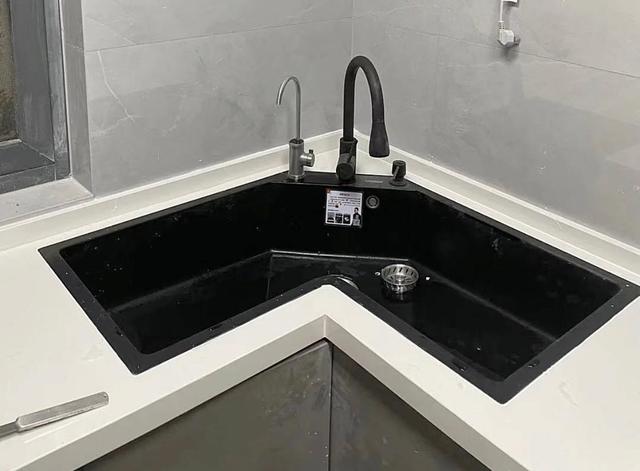 日子过久了才发现，看似合理的厨房设计，却是无数中国家庭的痛点