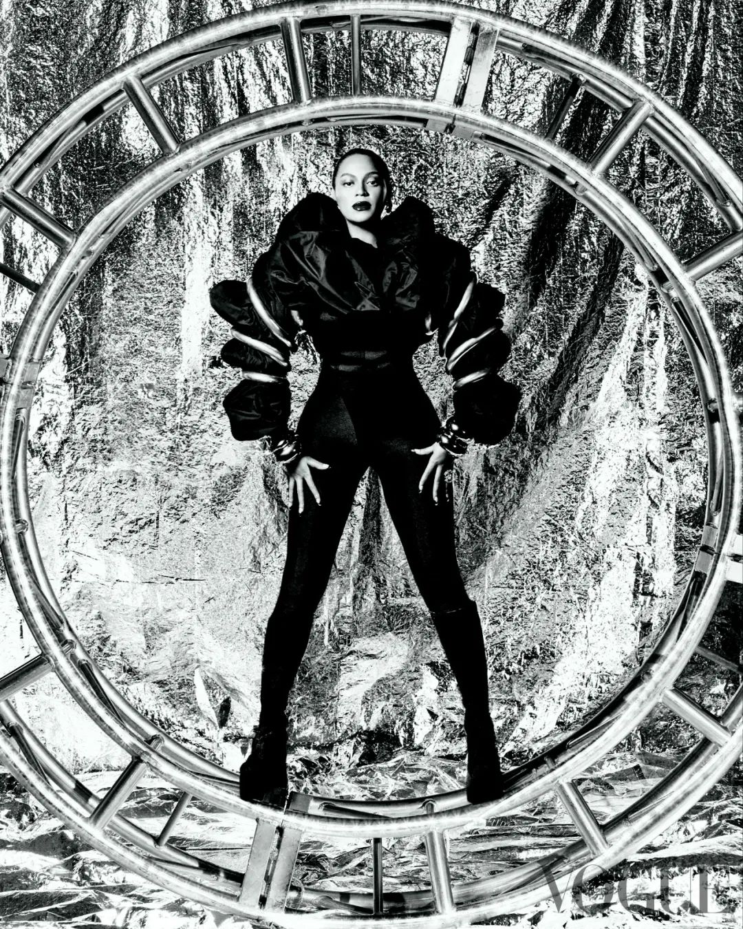 近期明星写真大片~星云卸了妆真认不出来了。女神还是安妮·海瑟薇