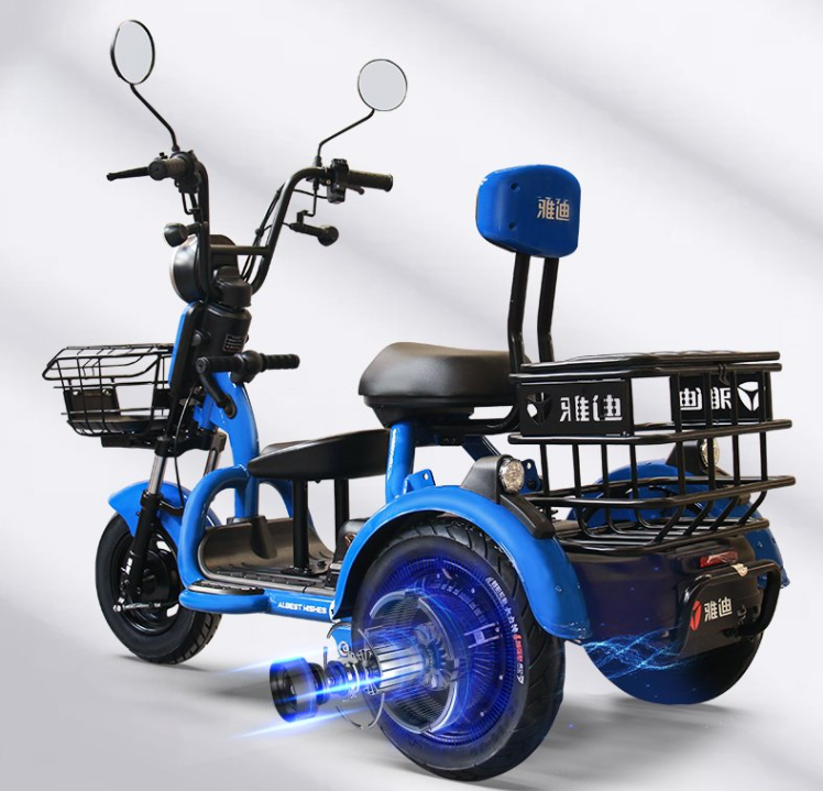 雅迪、爱玛推出的新电动三轮乘用车，安全时速，可载3人，很实用