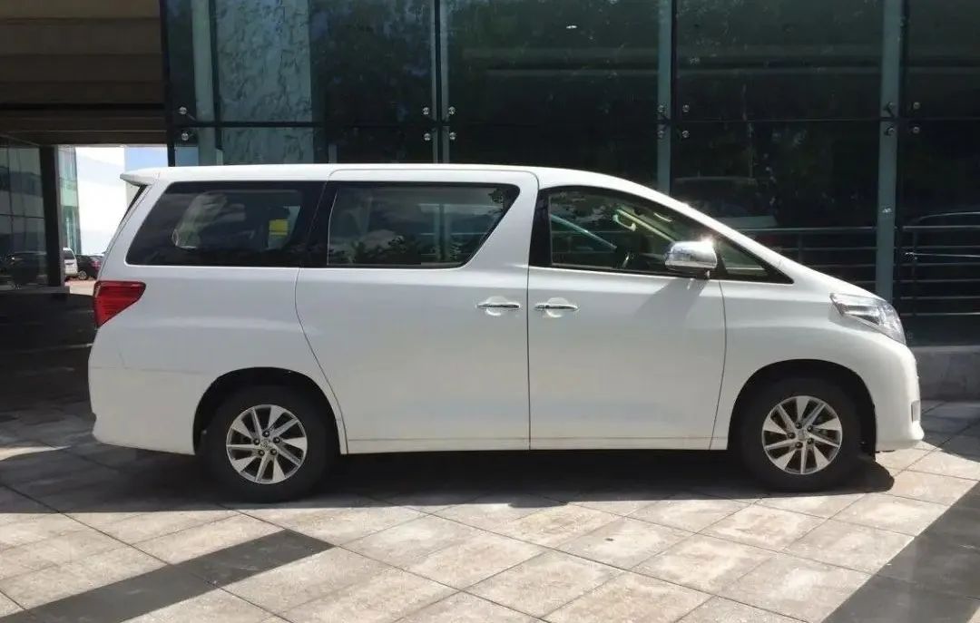 从面包车到保姆车,mpv 的香港往事声生不息