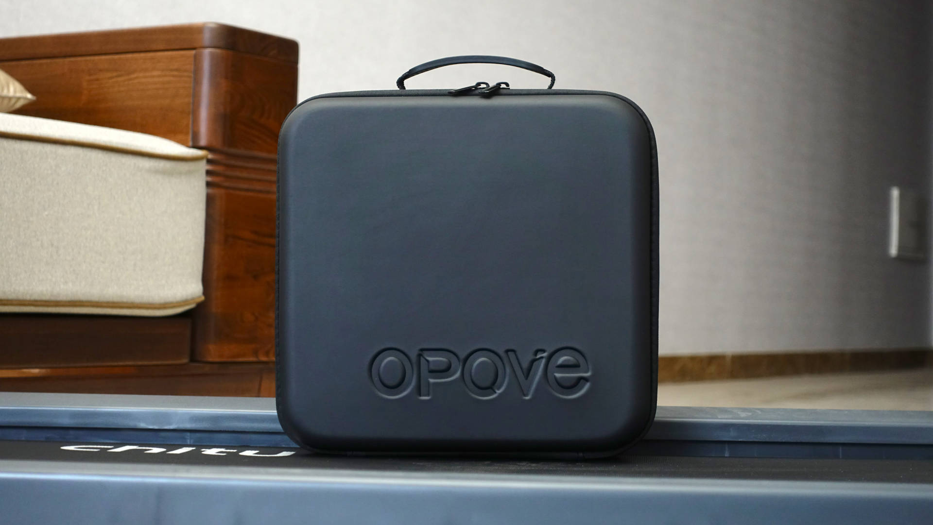 OPOVE APEX筋膜槍體驗：高頻振動，超長沖程