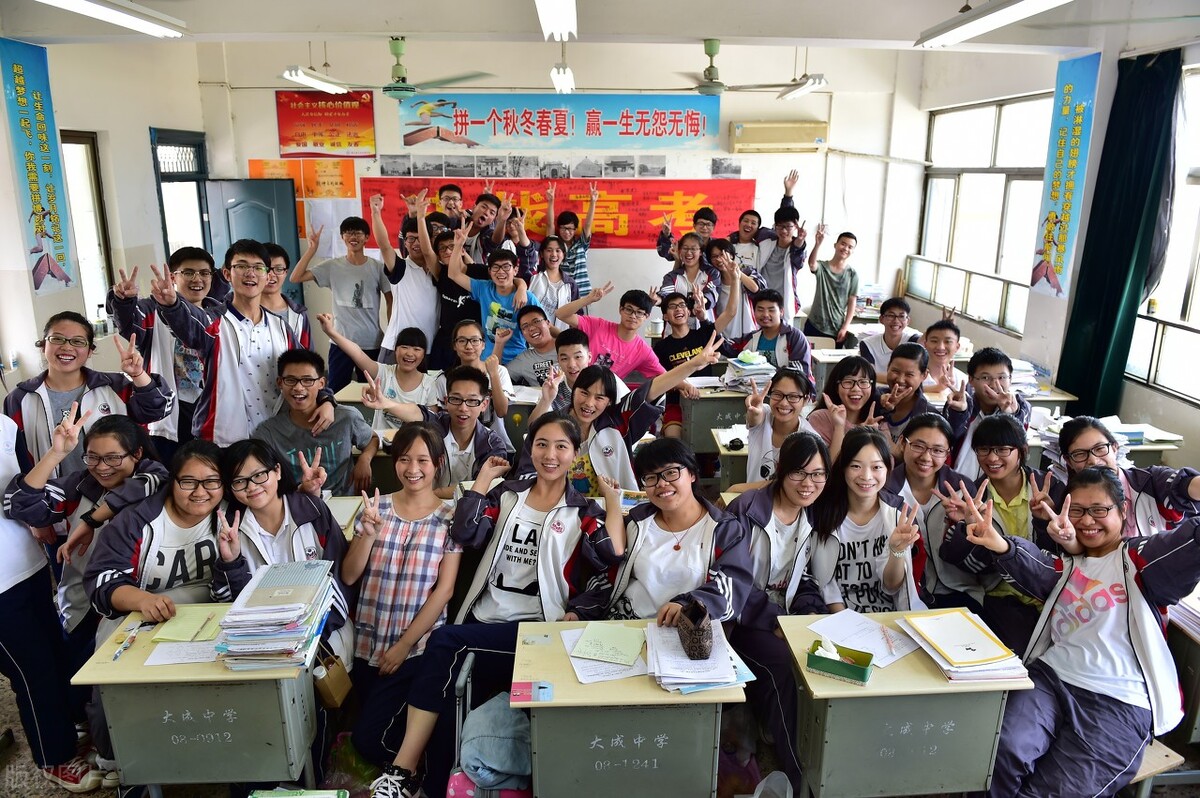 2014年高考英语语法填空题命题质量探析