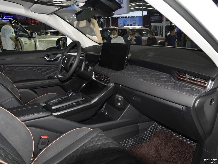 纯电续航也够长 图说魏牌拿铁DHT-PHEV