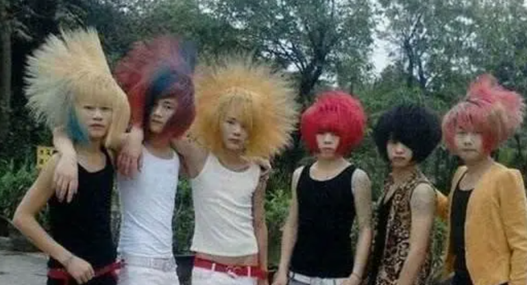 王心凌刘畊宏爆红，葬爱家族会翻红吗？会不会网友各有不同的猜测