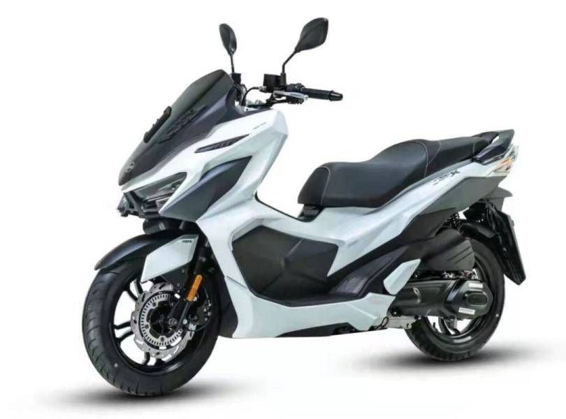 三阳巡弋150(三阳巡弋150与豪爵uhr150对比)