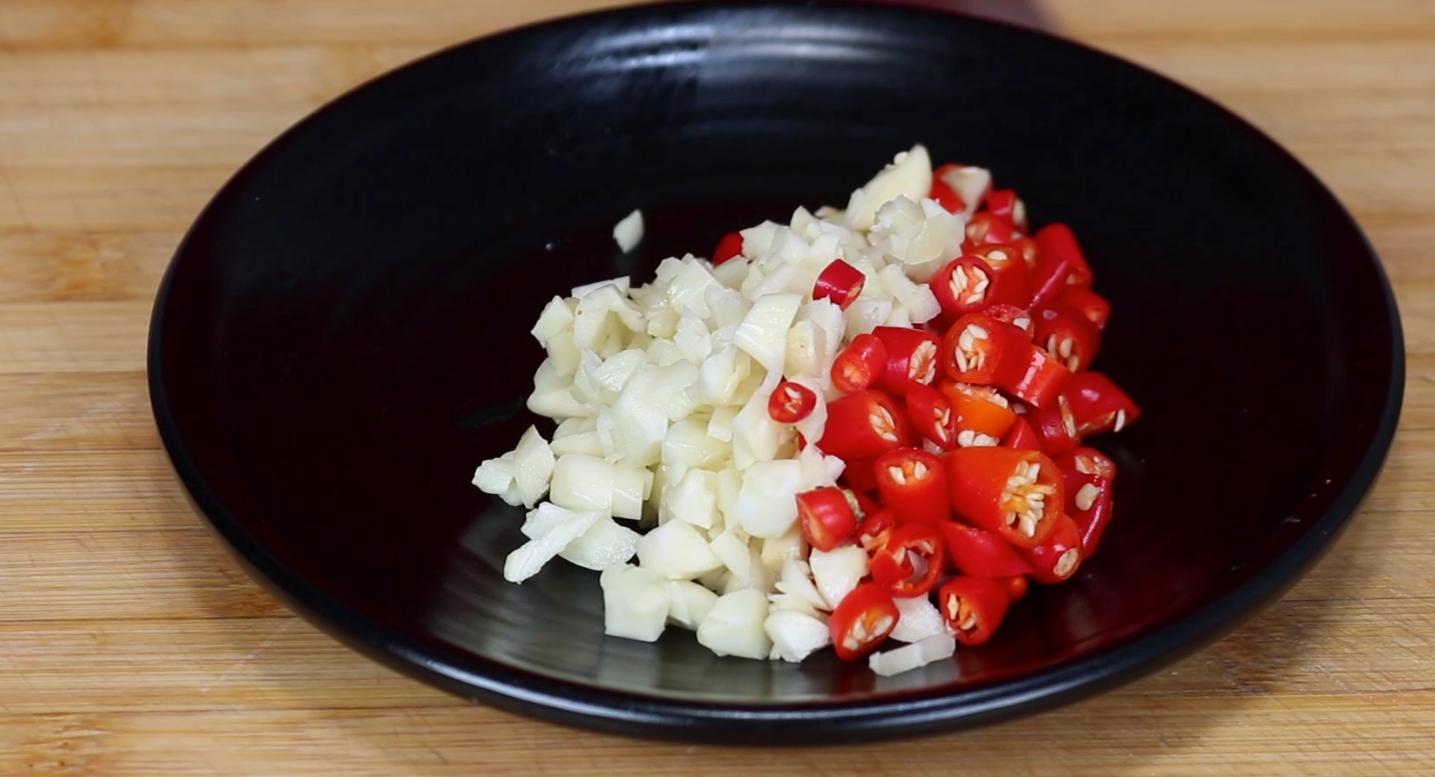 怎样腌制萝卜又脆又好吃，制作腌萝卜的步骤详解？