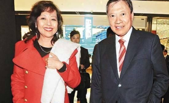 家族荣耀：集港圈豪门狗血之大成，比比看原型和人物哪个更浮夸？